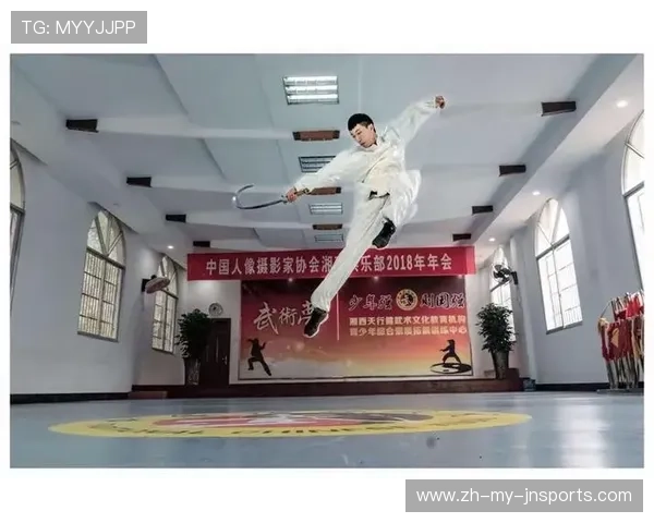 足篮双修的逆袭传奇 王哲跨领域运动基因的成功之道